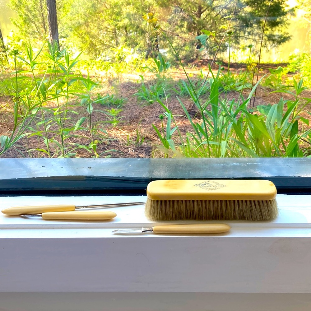 butterscotch Bakelite antique Grooming Set. Natural bristle brush + 3 tools